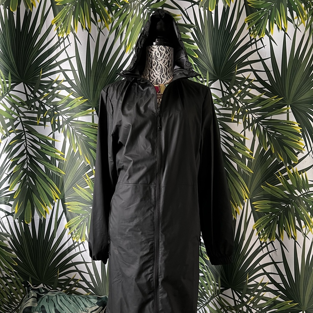 EUC RAINS ultra light parka jacket size XXS/XS unisex